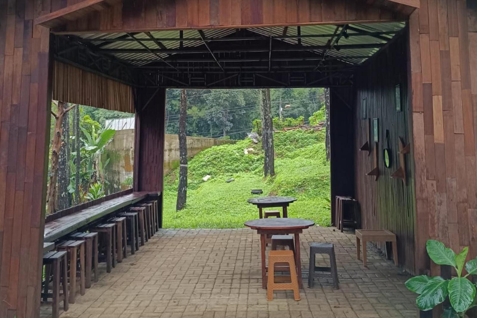 Alas Pacet By Twospaces, Mojokerto Exterior foto